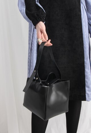 (KOREAN) BLACK BOXY BAG