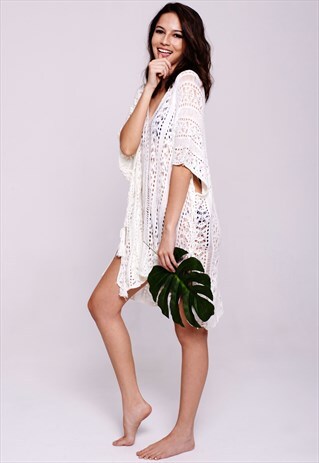 BAYU CROCHET WITH TASSELS OVERSWIM IN WHITE