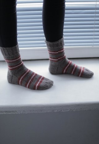 BROWN STRIPED HANDMADE KNITTED WOOL SOCKS