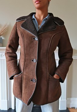 Vintage 70's shearling sheepskin coat in chocolate brown.