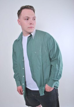 Vintage men green plaid oversized shirt with long sleeve 