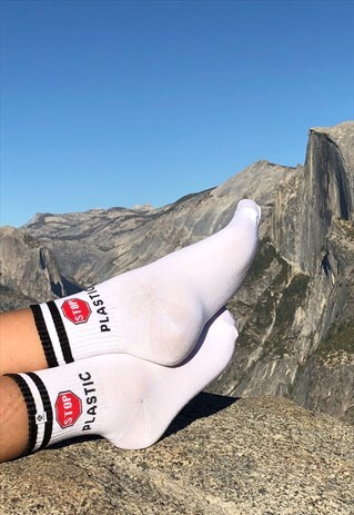 WHITE SOCKS WITH INSCRIPTION STOP PLASTIC, FOR ECOLOGY FAN