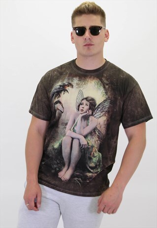 VINTAGE ANGEL GRAPHIC T-SHIRT