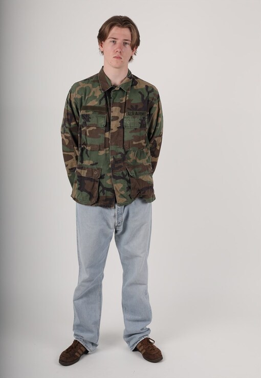 garment image