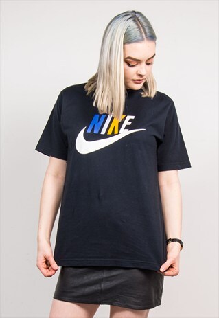 90'S VINTAGE BLACK NIKE T-SHIRT
