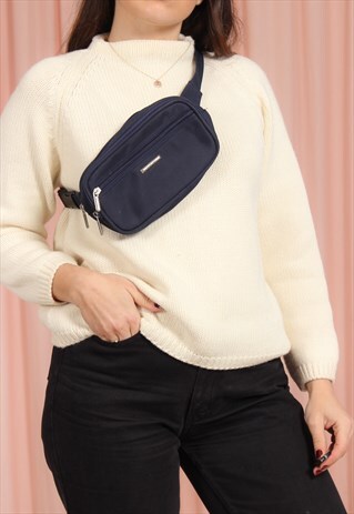VINTAGE 90S NAVY NYLON BUM BAG