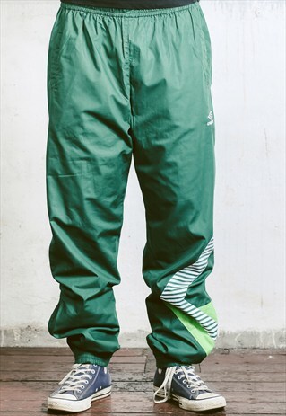 VINTAGE UMBRO SHELL PANTS