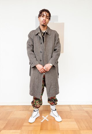 VINTAGE BURBERRY WINTER TRENCH COAT (REF/1179)
