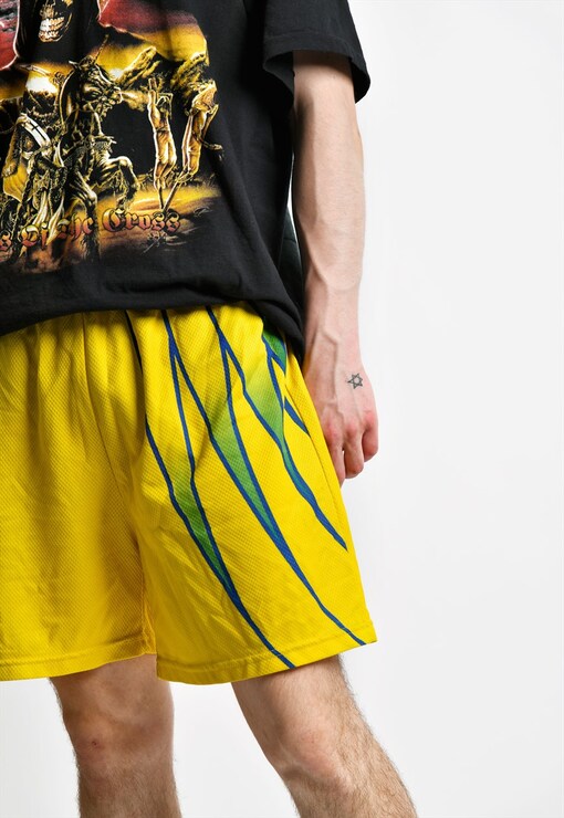 garment image