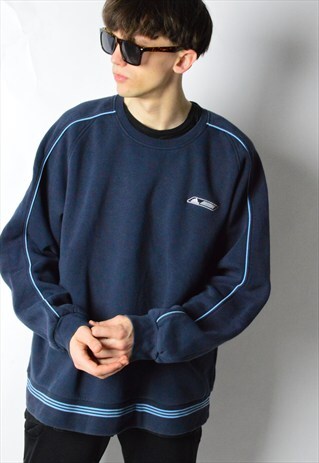 2004 NAVY BLUE MINIMALIST ADIDAS SWEATSHIRT