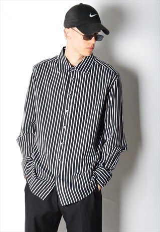 VINTAGE 90S BLACK STRIPED LONG SLEEVE SHIRT