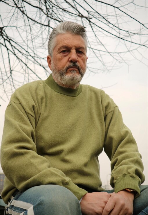 garment image