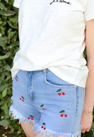 CHERRY SHORT