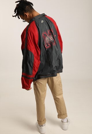 VINTAGE NIKE EMBROIDERED LIGHTWEIGHT FESTIVAL JACKET