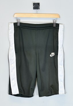 Vintage Nike Popper Shorts Green Large