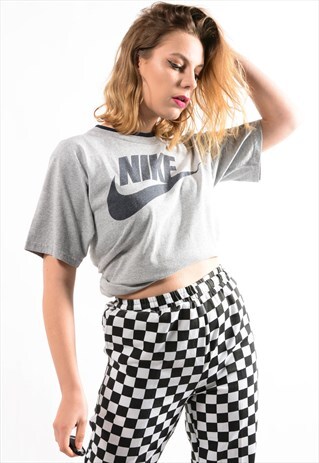 VINTAGE NIKE SWOOSH TEE SHIRT