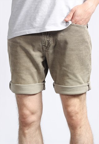 VINTAGE LEVI'S CORDUROY SHORTS