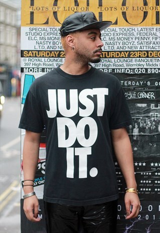 VINTAGE NIKE JUST DO IT T-SHIRT