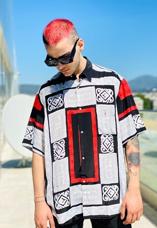 VINTAGE 90'S MULTICOLOR PRINTED ETHNIC SHORT SLEEVE SHIRT