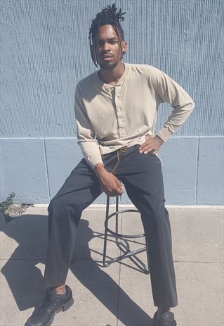 90S SPORTSWEAR SKATER BEIGE KNIT LONG SLEEVE HENLEY SMALL