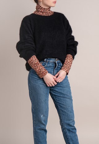 FAV WOOL BLACK SWEATER