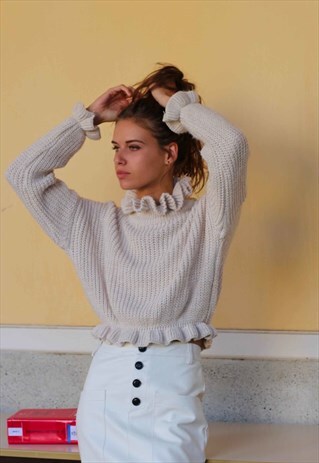 BEIGE KNITTED SWEATER