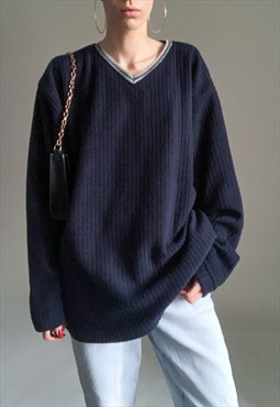 Vintage unisex v-neck fleece sweatshirt in navy blue 