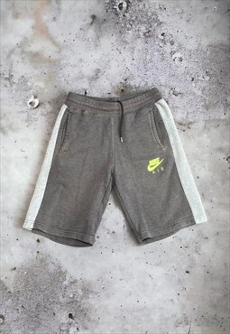 Vintage Y2K Grey Nike Shorts