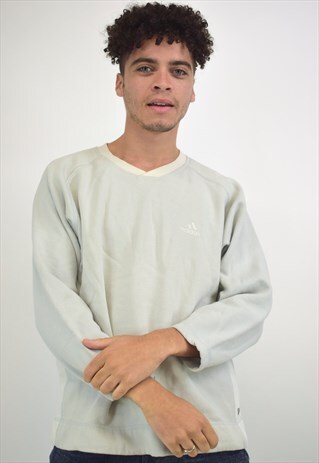 VINTAGE 90S ADIDAS GREY CREAM SWEATER