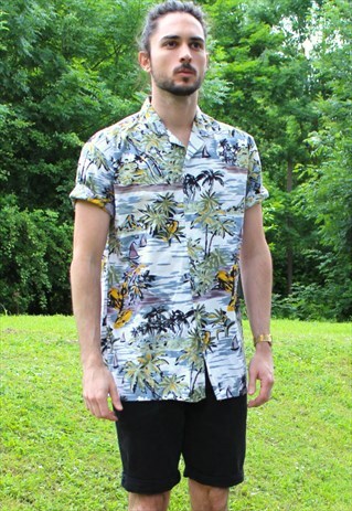 VINTAGE 90S HAWAIIAN USA SHIRT - MEDIUM - FESTIVAL COCKTAIL