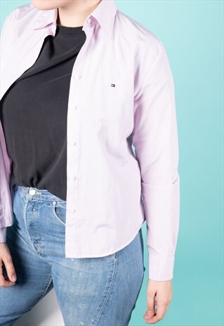 VINTAGE TOMMY HILFIGER SHIRT IN PINK AND WHITE STRIPES