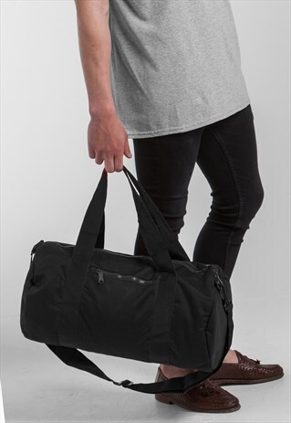 SHOULDER BARREL HOLDALL BACKPACK BAG - BLACK/BLACK