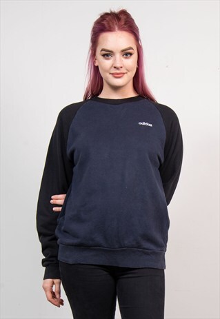 VINTAGE 90'S NAVY BLUE ADIDAS SWEATER