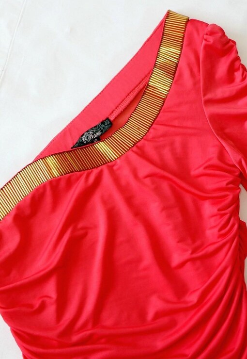 garment image