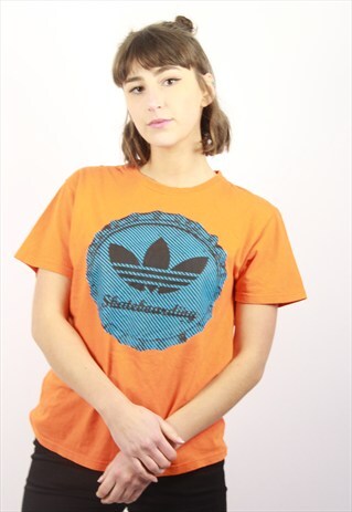 VINTAGE ADIDAS T-SHIRT