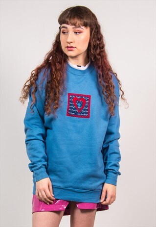 VINTAGE 90'S BLUE HEART EMBROIDERED PRINT SWEATSHIRT
