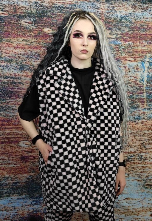 garment image