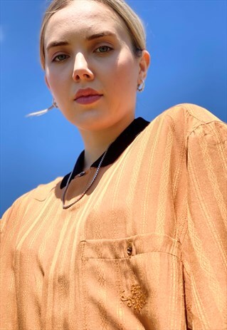 VINTAGE 80S ORANGE EMBROIDERED SHIRT WITH BLACK COLLAR