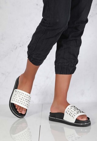 SLIP ON STUDDED DETAIL SLIDER IN WHITE
