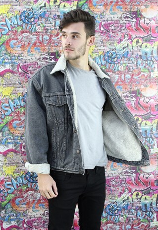 LEVI'S 80S SHERPA FLEECE LINED VINTAGE DENIM JACKET.