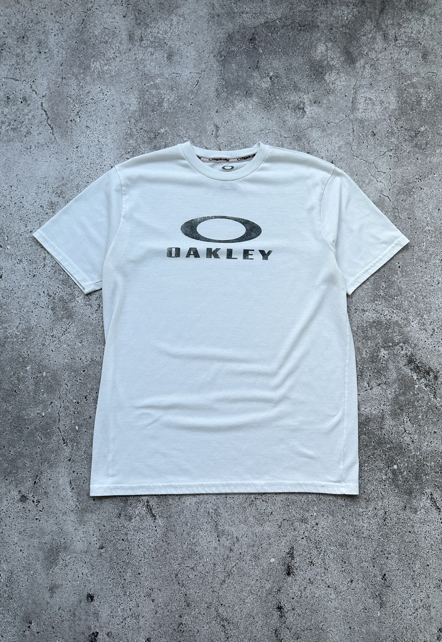 Oakley t cheap shirt sizing