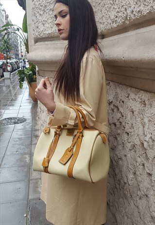 VINTAGE RARE FERRE HANDBAG IN LEATHER