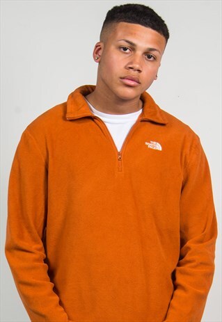 THE NORTH FACE QUARTER ZIP FLEECE SWEATSHIRT