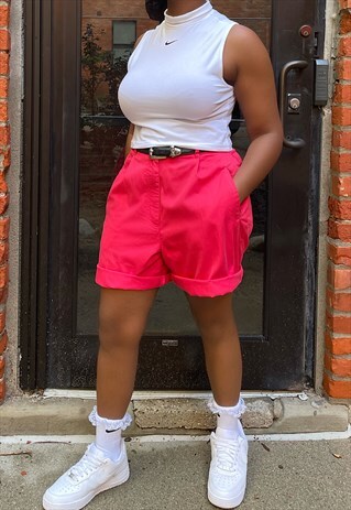 VINTAGE 90S FUCHSIA MOM SHORTS (M)