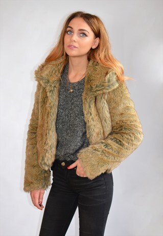 VINTAGE 90S CARAMEL BROWN FAUX FUR CROPPED JACKET