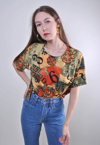 RETRO ABSTRACT PRINT WOMAN PARTY TSHIRT