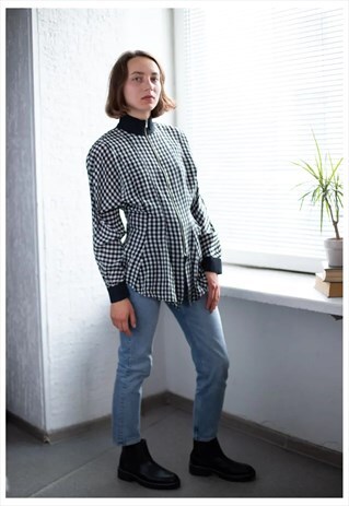 VINTAGE 80'S BLACK/WHITE CHECKED HIGH COLLAR TOP
