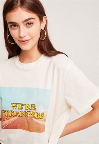 GRAPHIC T-SHIRT - CREAM WITH WE ARE STRANGERS PRINT