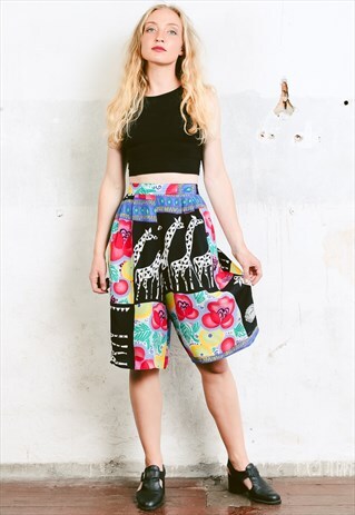 VINTAGE 80S BOLD BERMUDA SHORTS
