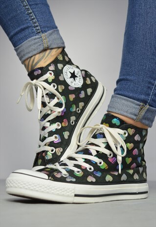 VINTAGE 90S CONVERSE BLACK & COLOURFUL LOVEHEARTS HI-TOPS